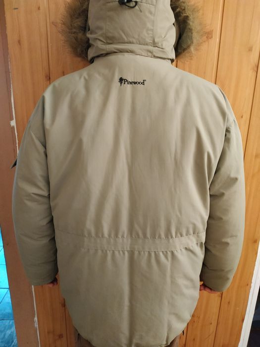 Пуховик Pinewood XL пух-перо ( Швеция)
