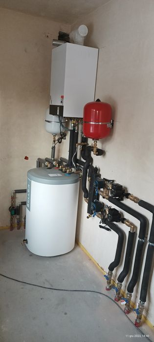 Centralne ogrzewanie, instalacje gazowe i sanitarne