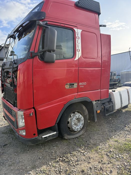 Розборка VOLVO FH 13  кпп, двигун, редуктор ступиця каталізатор