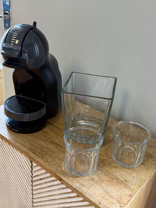 Conjunto Máquina de Café KRUPS Dolce Gusto Mini Me - Preto