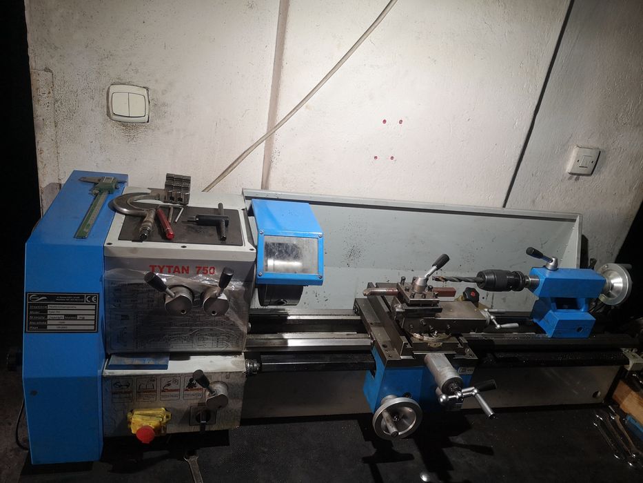 Tokarka stołowa tytan 750