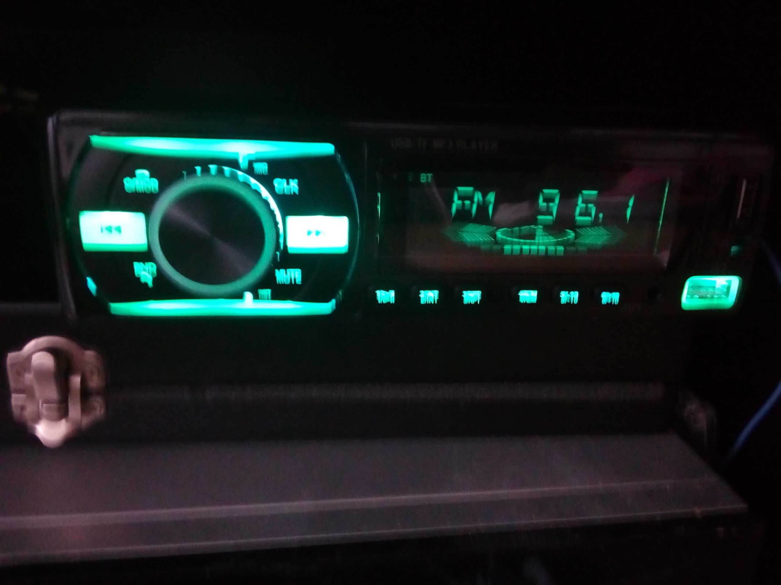 radio samochodowe z bluetooth