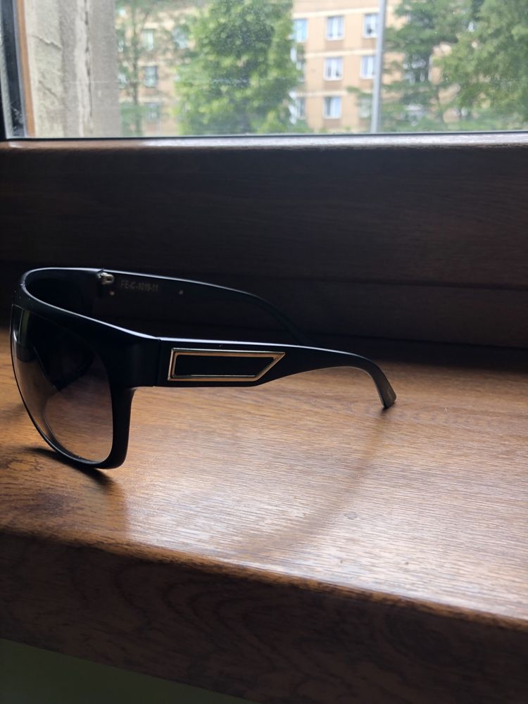 okulary słoneczne Salvatore Ferragamo
