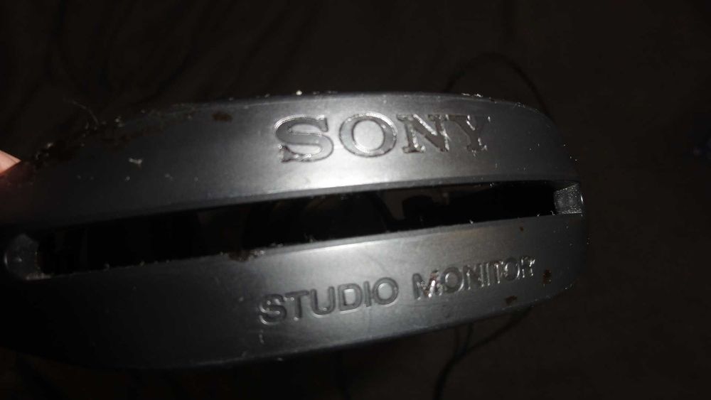 Słuchawki SONY MDR - V150