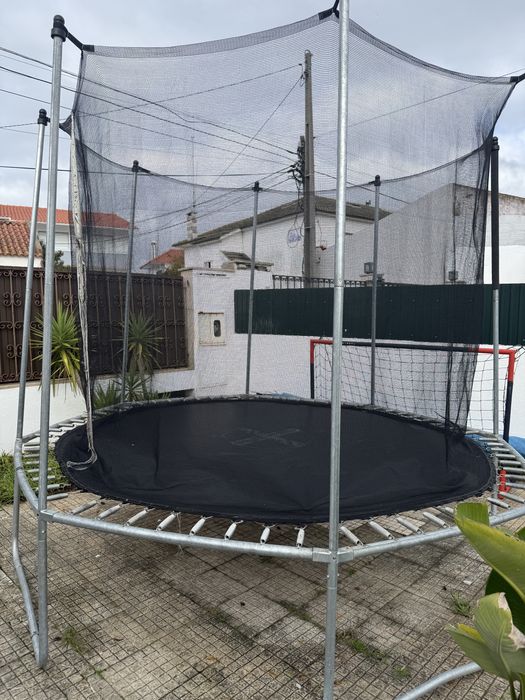 Trampolim 3m diâmetro