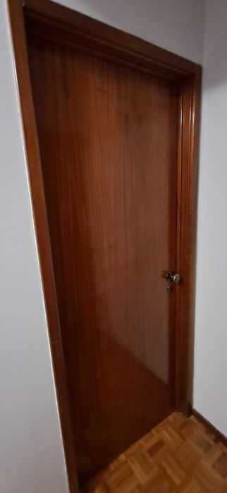 Portas em Madeira