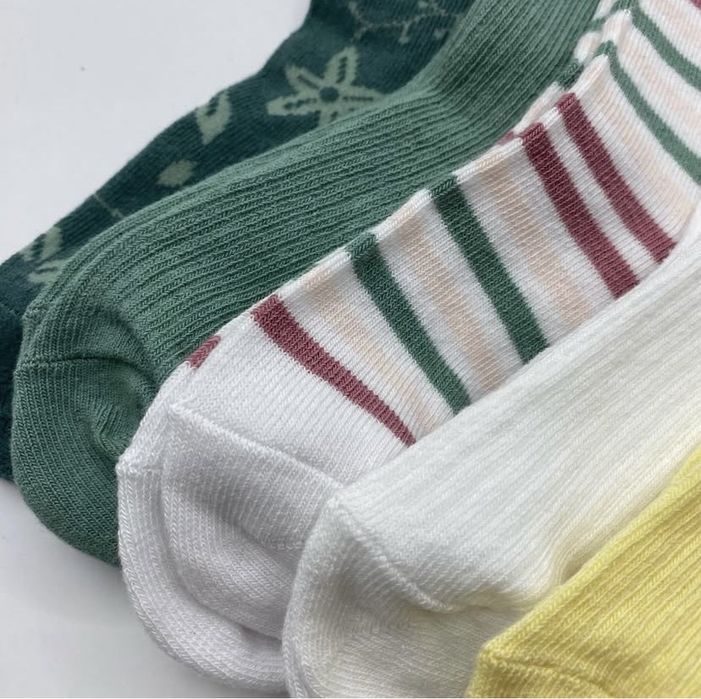 Набір дитячих шкарпеток- р. 23/26 ( 2-4 роки)