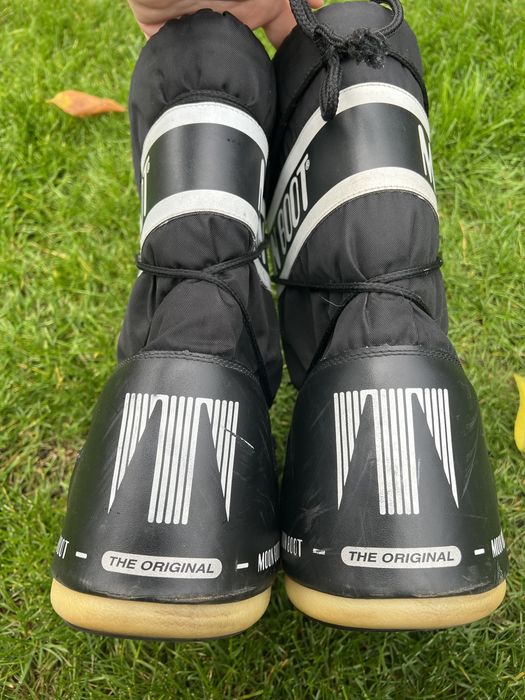 Чоботи Moonboot чорні