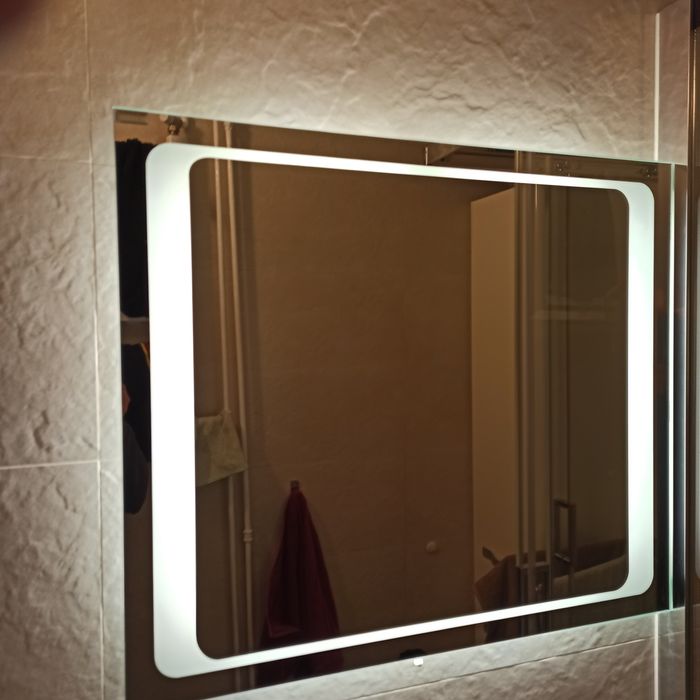 Lustro łazienkowe podświetlane leDne LED stan bdb