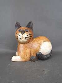 Kot, kotek, rzeźba drewniana wys. 18 cm