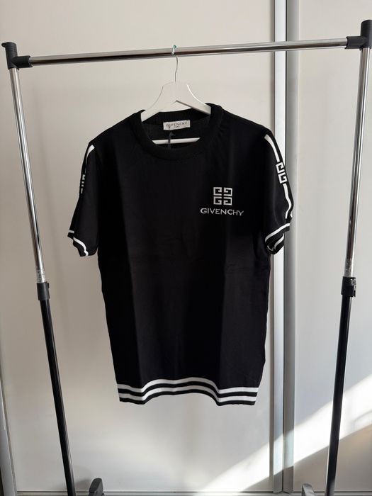 Givenchy koszulka sweterkowa