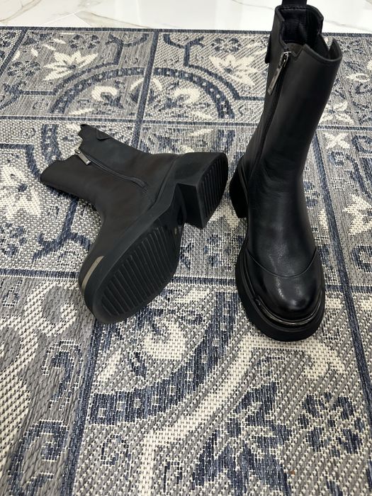 Черевики чорні шкіряні челсі