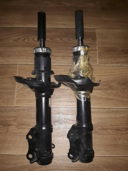 Амортизаторы передние маслянные  VAG   6K0413031E