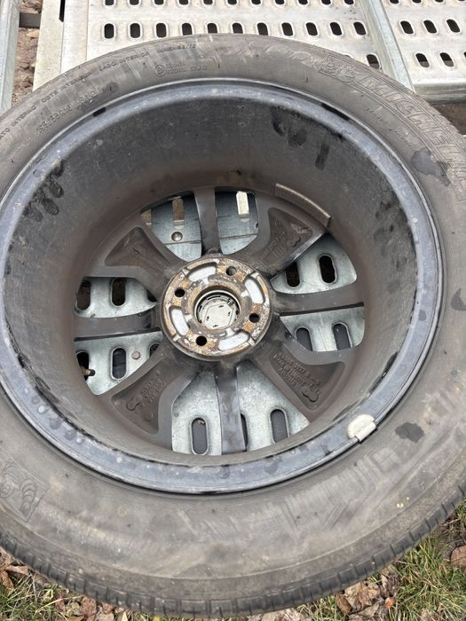 Комплект літніх шин Renault Zoe r16