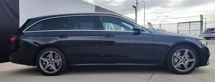 Mercedes-Benz E 300 de AMG Line