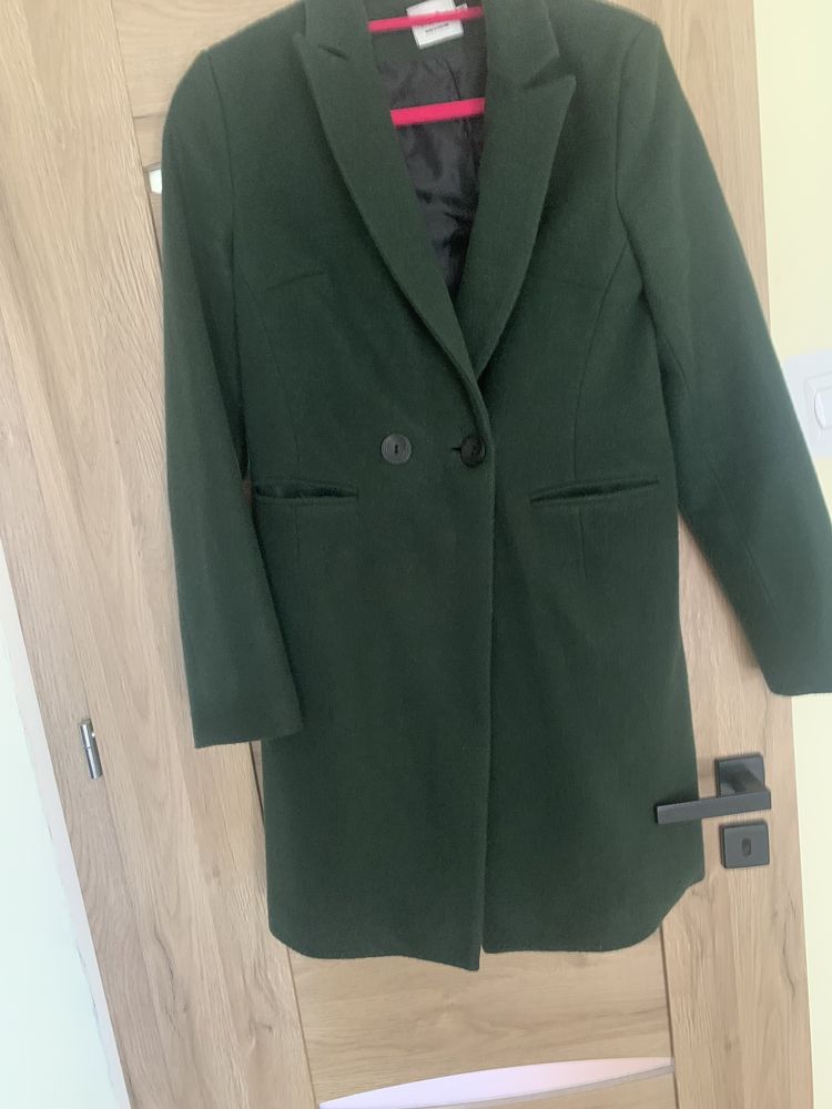Płaszcz zielony rozm38 za 50