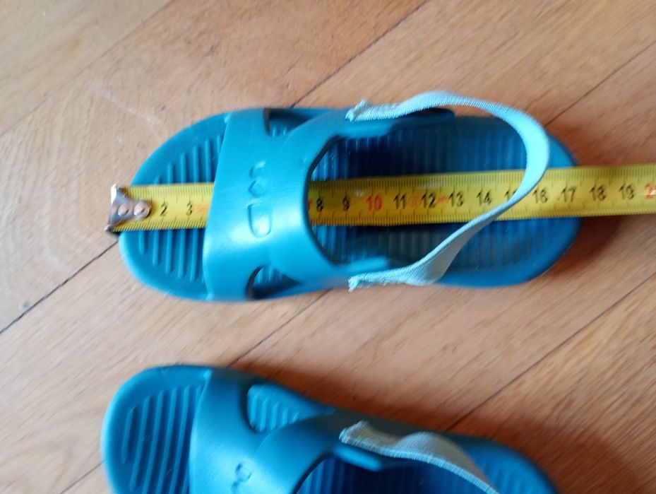 Kapcie basenowe 25-26 Nabaji Decathlon