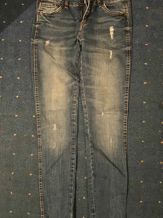 Сині скіні джинси від бершка