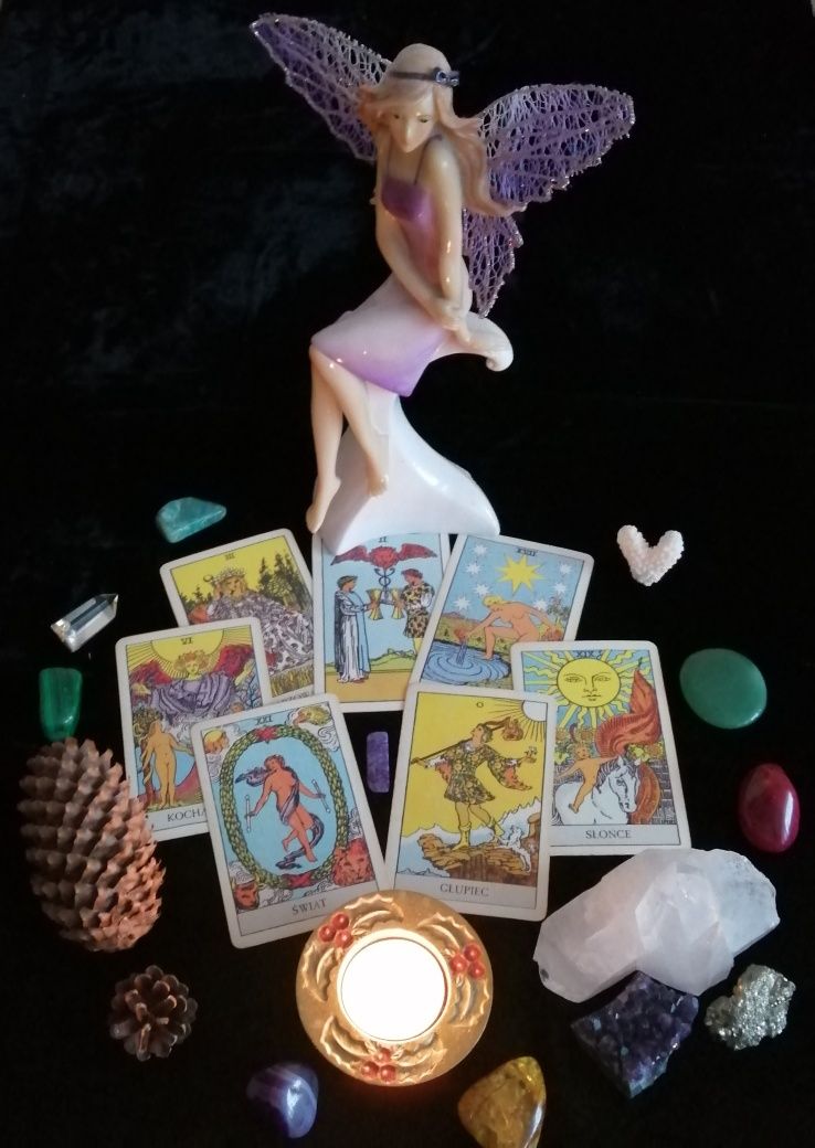 Tarot. Wróżka. Chcesz się dowiedzieć?