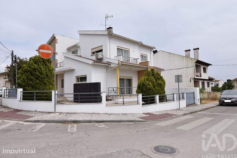 Casa / Villa T4 em Avelar de 258,00 m2