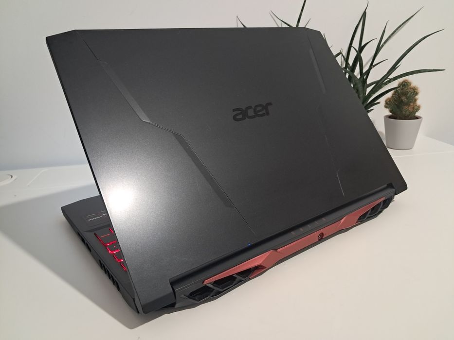 RTX 3050ti 4gb + i5-11400H • Acer 15,6" 144hz • 16gb/512+1tb ssd
