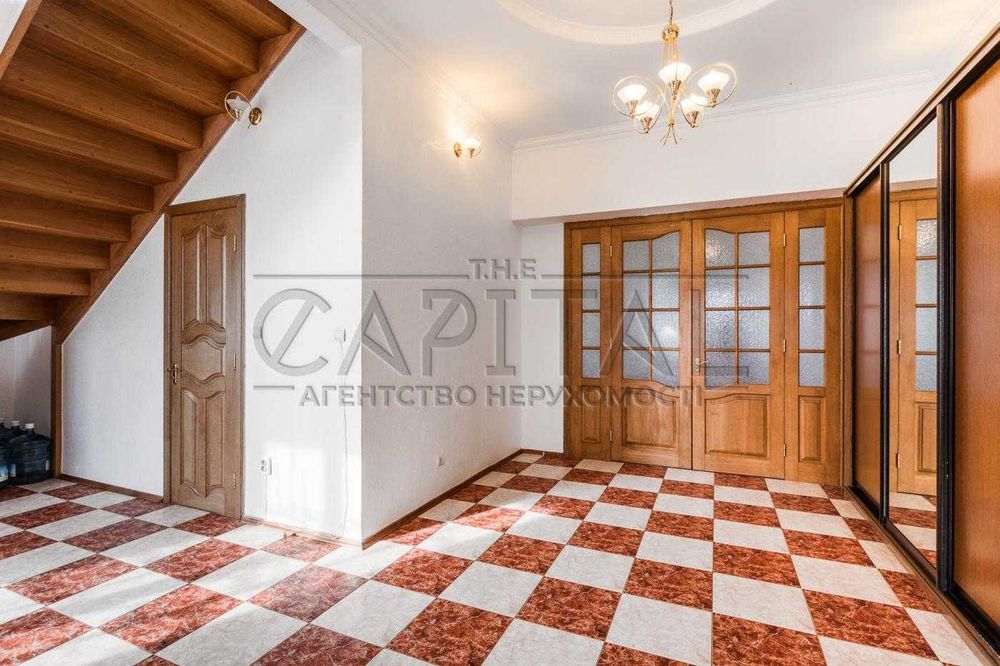 Оренда Будинок Звёздный переулок, Подол, Киев офис офіс