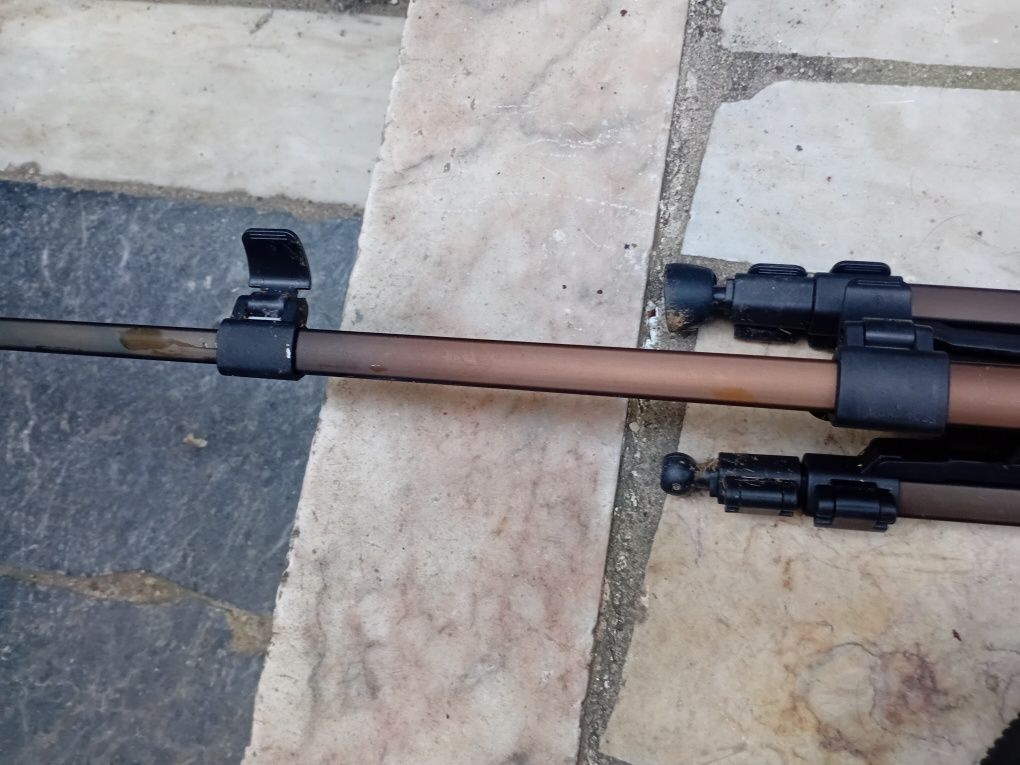 Câmara de caça ou vigilância com tripé e bateria