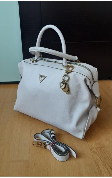 Різні жіночі сумки