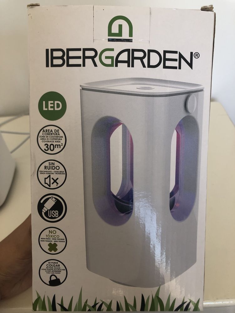 Candeeiro Antimosquitos LED