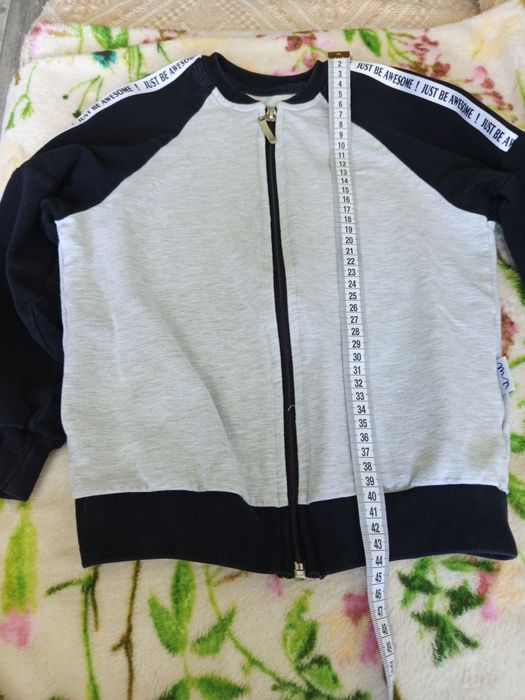 Dres chłopięcy polskiej produkcji ,,Nicol,,rozmiar 116