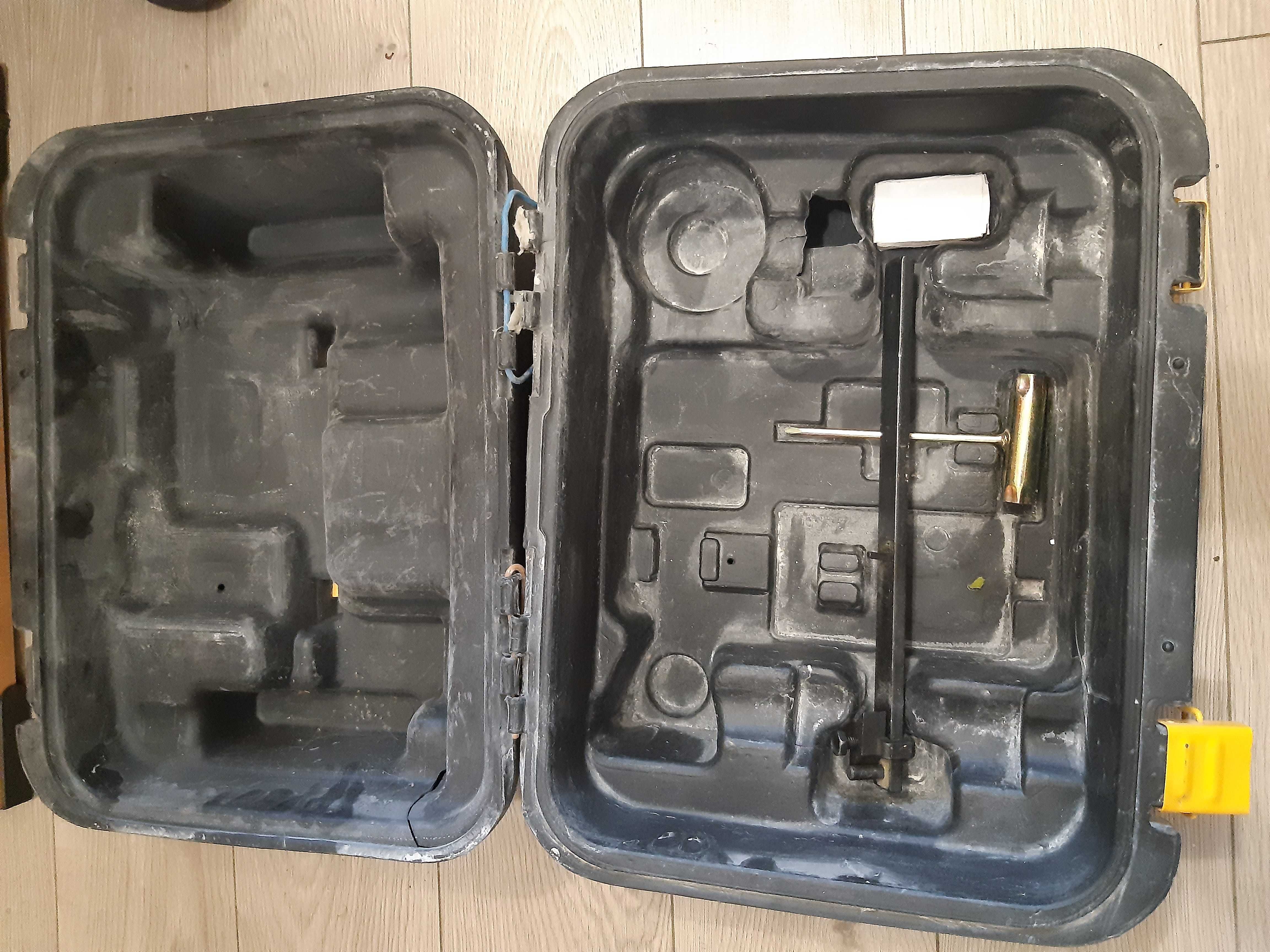 Bruzdownica ZIPPER ZI-MSF 110