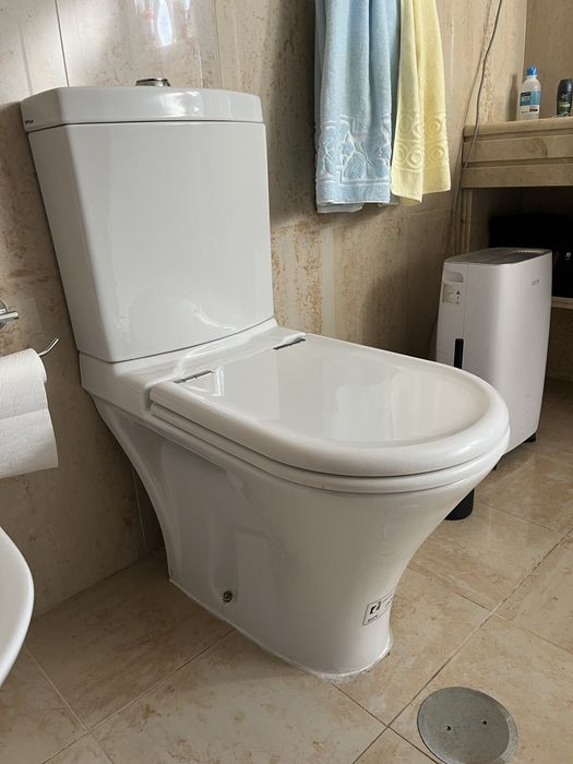 Duas sanitas + 2 bidés