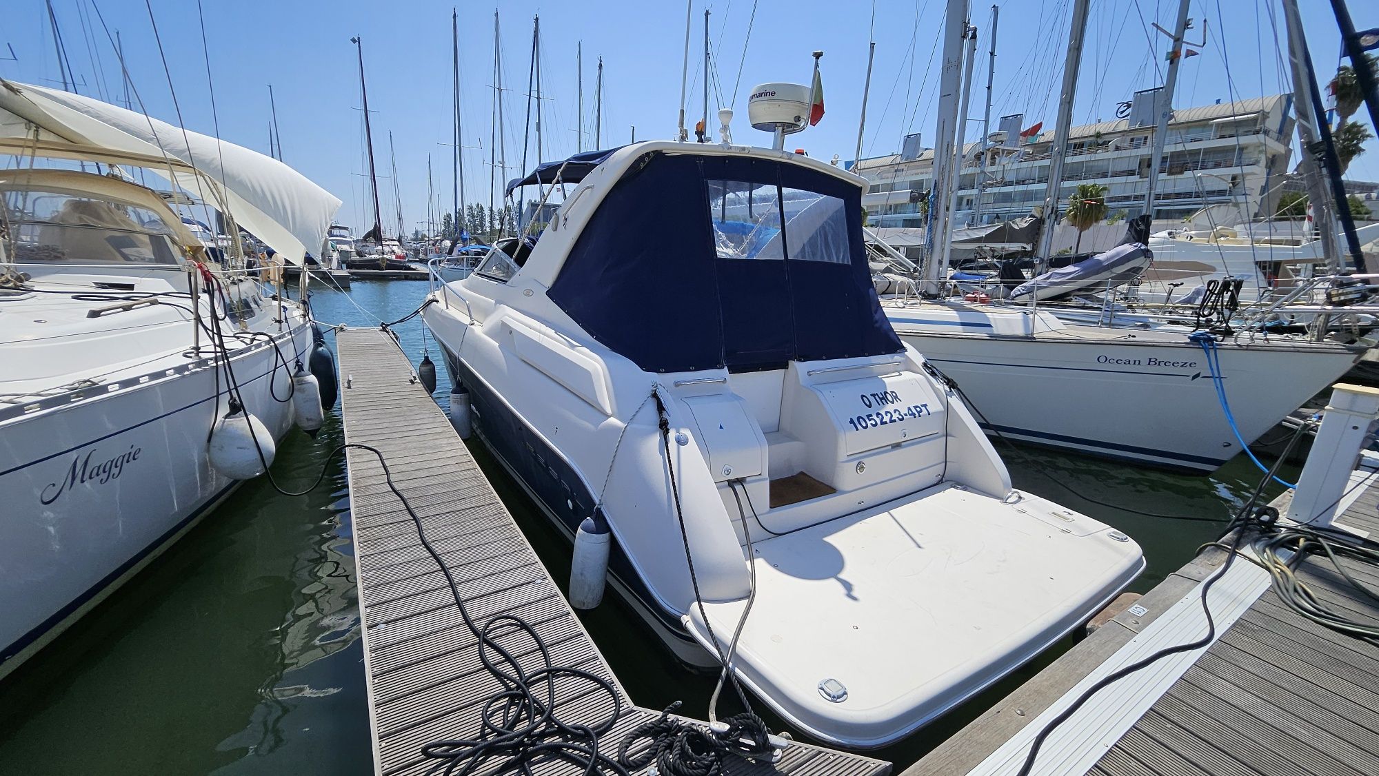 Regal Commodore 32.6 com ou sem estacionamento na Marina Expo Lisboa