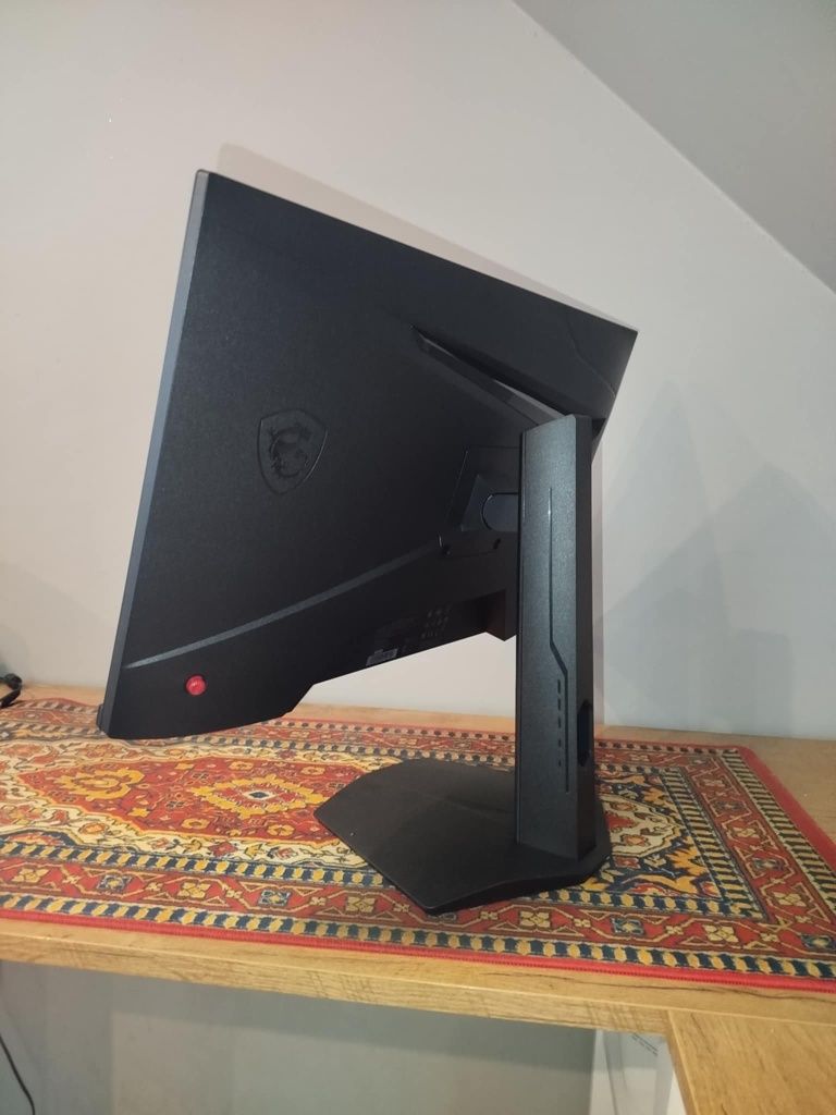 Monitor MSI 180hz