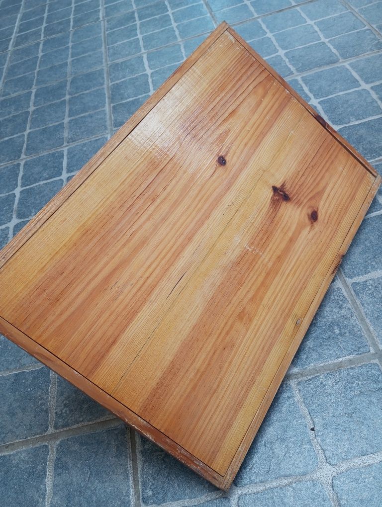 Tabuleiro madeira refeições