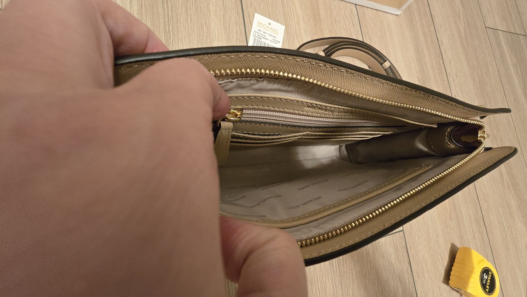 Kopertówka torebka Michael Kors beż skóra