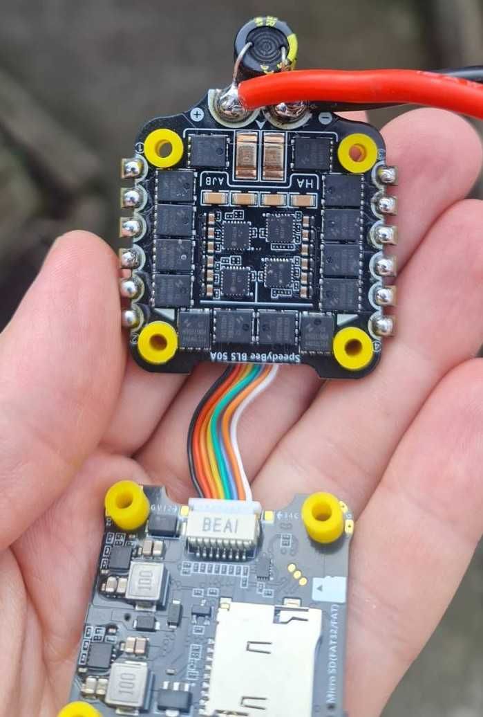 15шт політний контроллер SpeedyBee F405 V3 с FC+ESC 50А стек новий