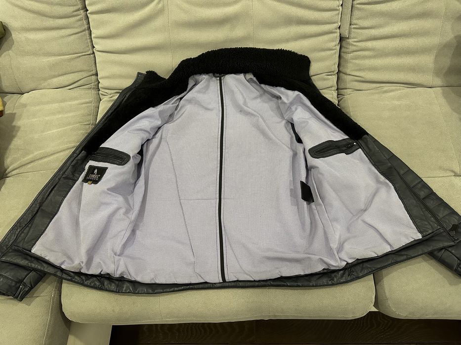 Шкіряна зимова чоловіча куртка