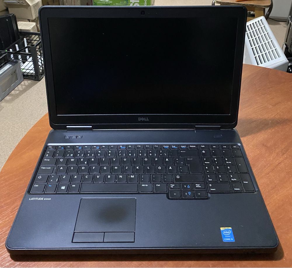 ноутбук Dell Latitude E5540 15.6B RA"/8GM/120GB SSD/ i5-4210u! n869