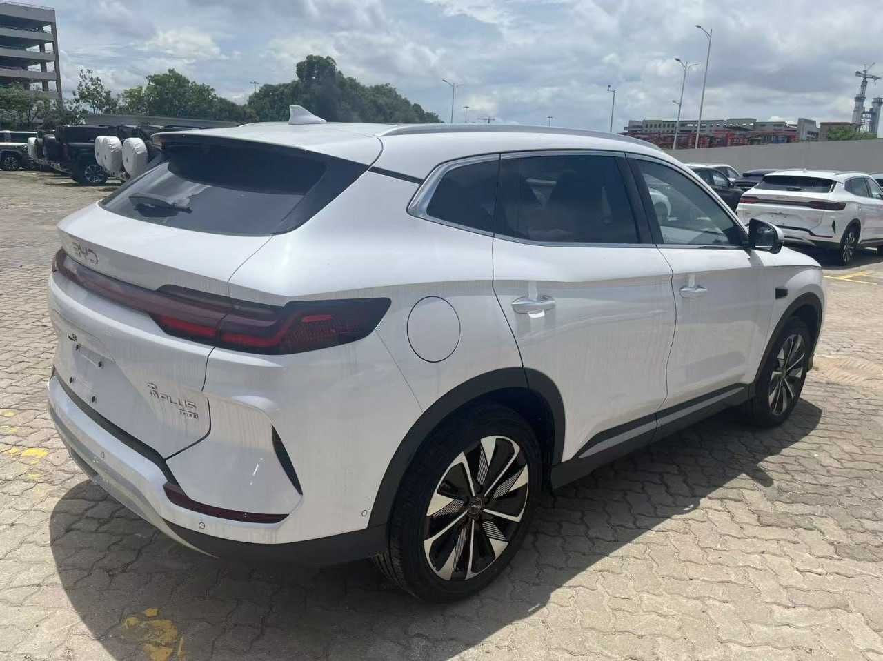 Продам BYD Song Plus 2025