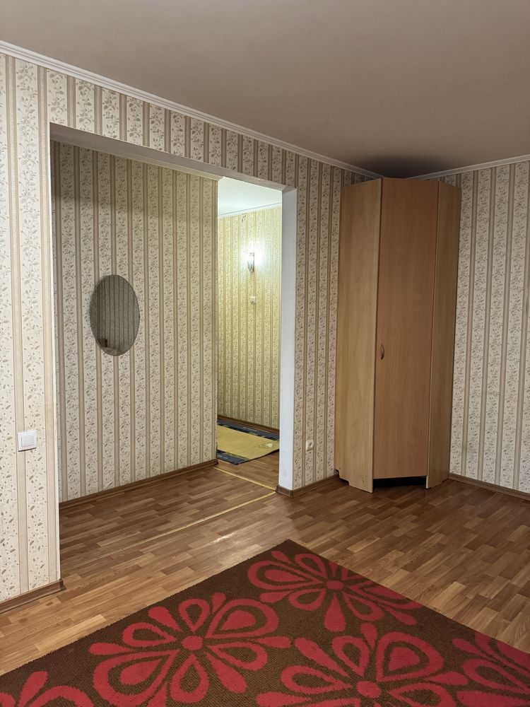 Продам 1-но комнатную квартиру на ул. Космонавтов/Генерала Петрова.
