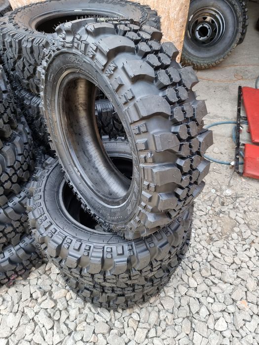 Opony Collin"s 225/75 R15 Breaker MT/R gat.II