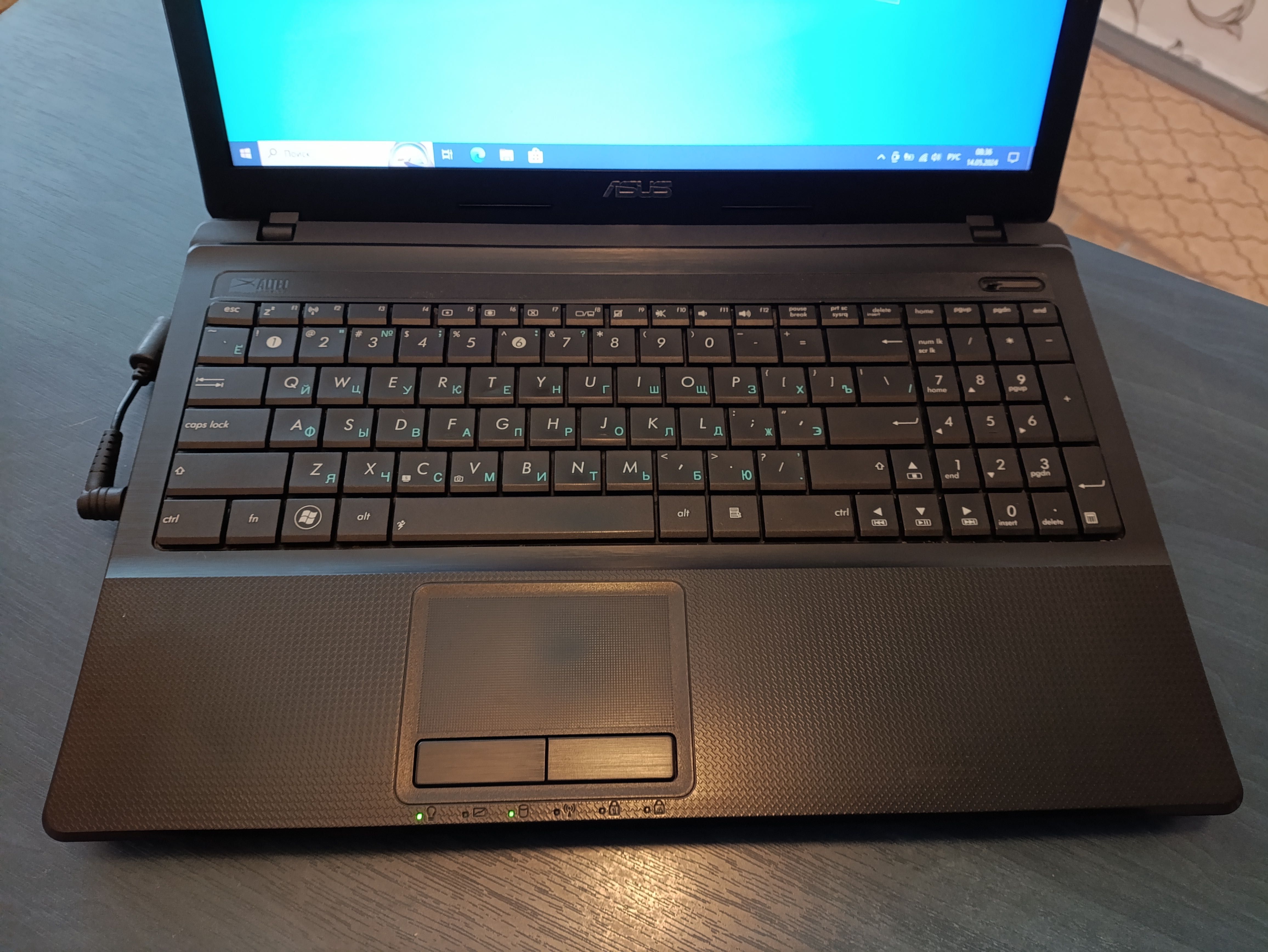 Asus K54C 15.6" / 8GB DDR3 / 620 GB SSD + HDD / Win10 / Bluetooth