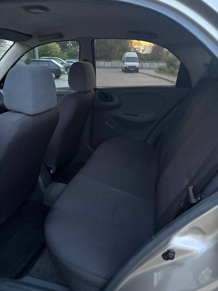 Daewoo Lanos 2008
