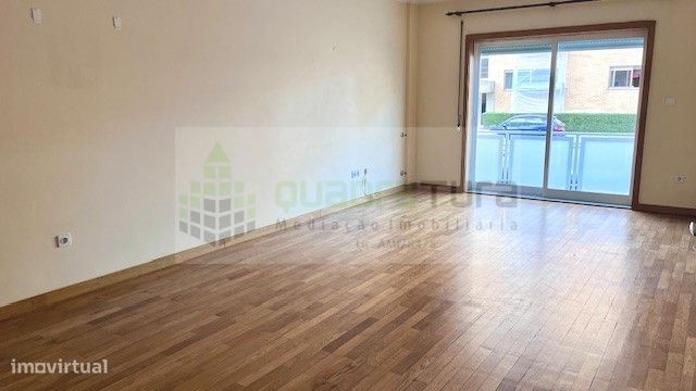 Apartamento T2 | Rio Tinto | Suite | Varandas | Com Garagem Individ...