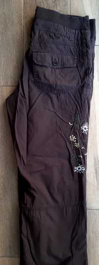 Spodnie ciążowe b.p.c MAMA z haftem rozmiar 40