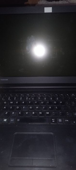 Toshiba i3 12gb ram