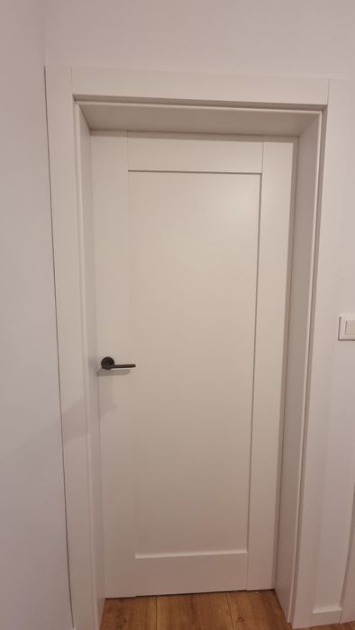 DZWI DRE model ESTRA 5, 2szt.  + Ościeżnica