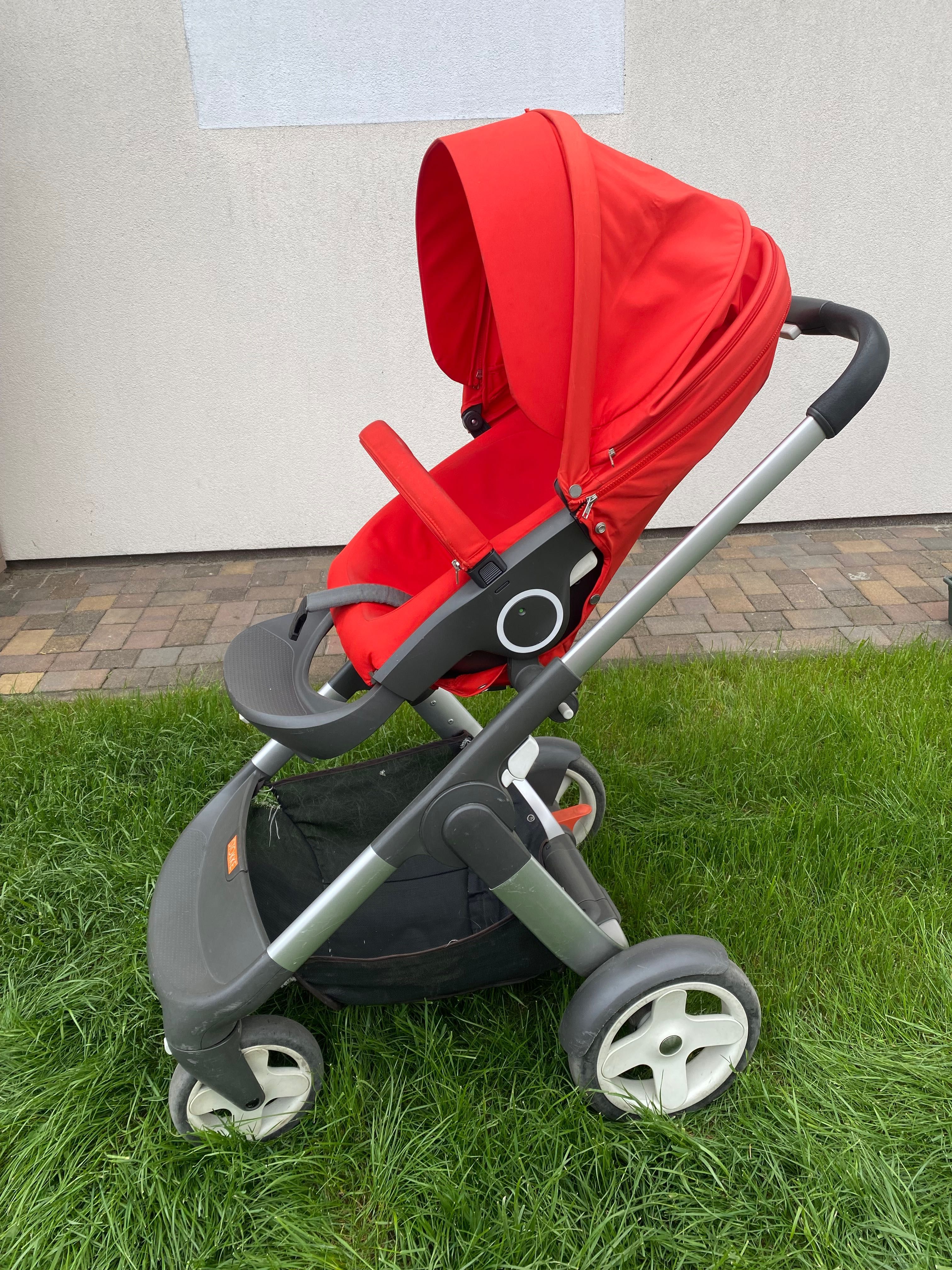 Wózek 2w1 Stokke - gondola + spacerówka