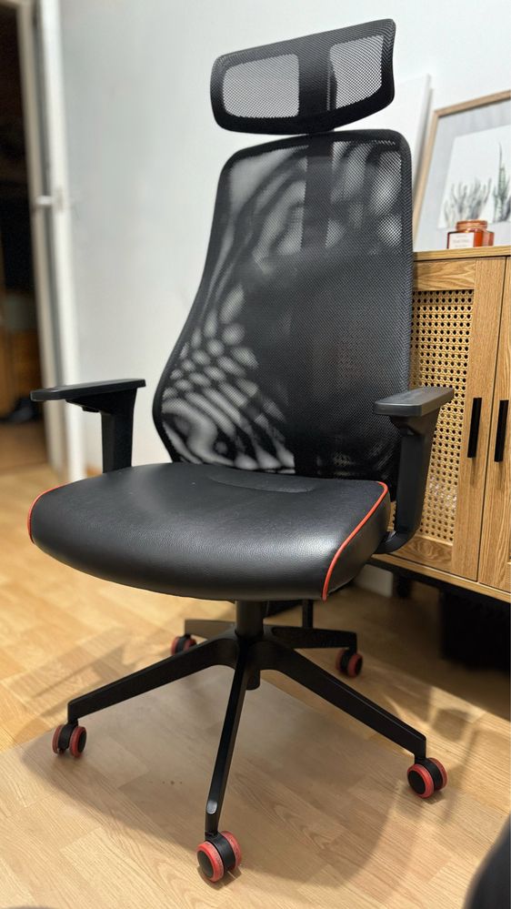 Krzesło gamingowe/biurowe, Bomstad czarny